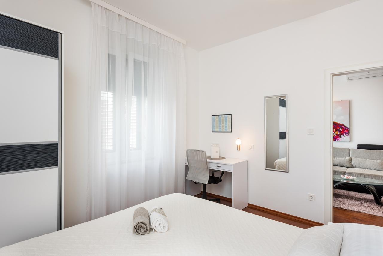 Fairy Of The Seas Apartments สปลิท ภายนอก รูปภาพ