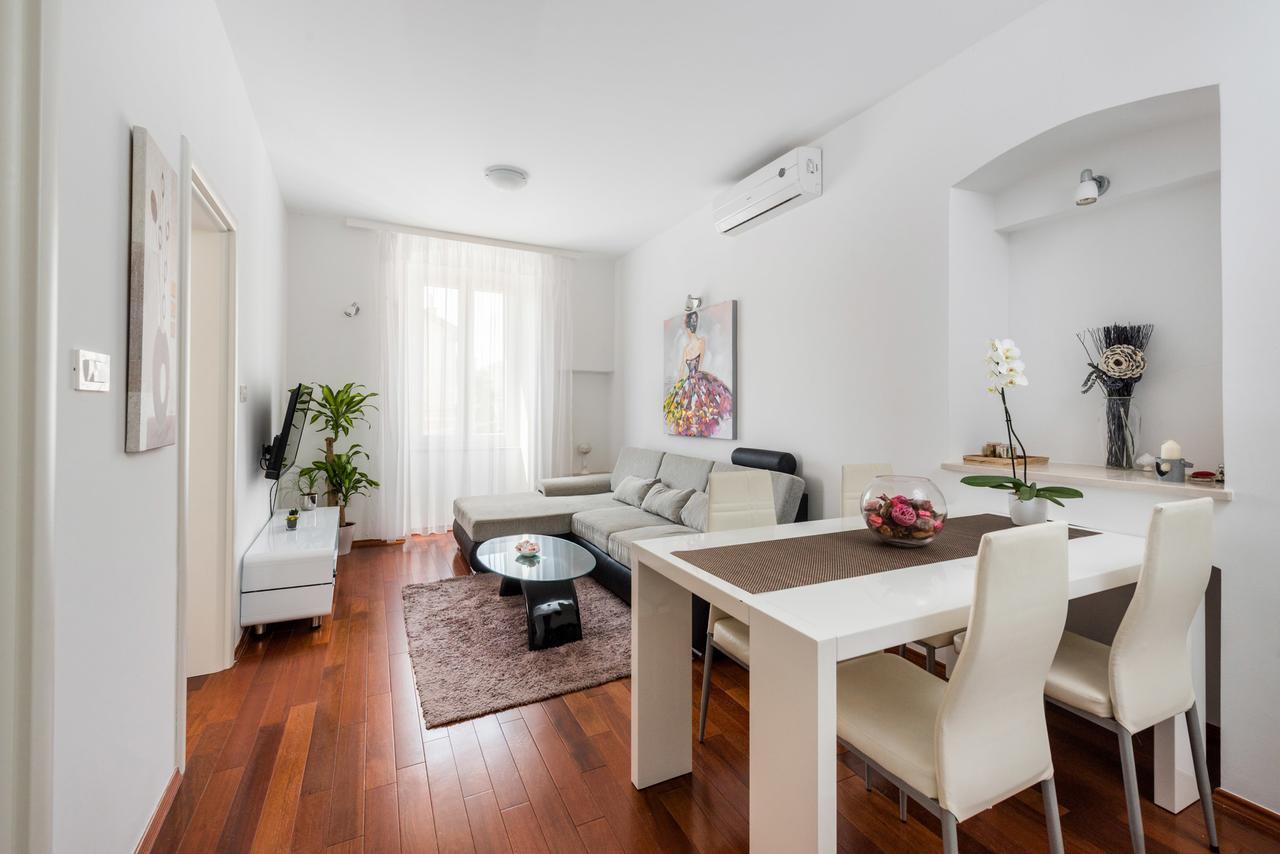 Fairy Of The Seas Apartments สปลิท ภายนอก รูปภาพ